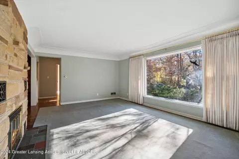 Living - 4980 Mohawk Rd, Okemos, MI 48864 photo 2 of 5