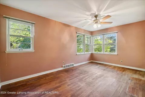 Bedroom - 4980 Mohawk Rd, Okemos, MI 48864 photo 6 of 7