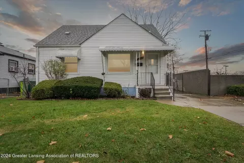 24933 Valley Ave, Eastpointe, MI 48021