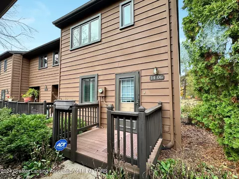 1406 Fortune Dr, East Lansing, MI 48823