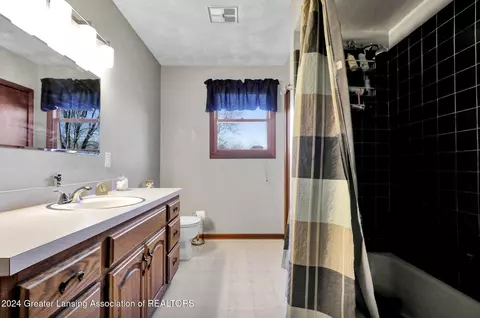 5250 E Cutler Rd, Bath, MI 48808 photo 22