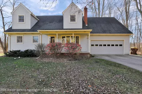 5250 E Cutler Rd, Bath, MI 48808