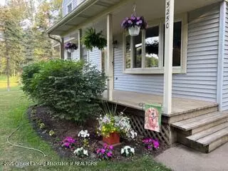 5250 E Cutler Rd, Bath, MI 48808 photo 2