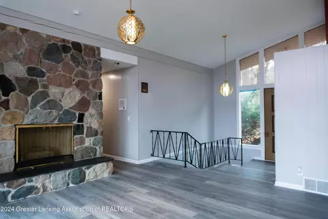 Living - 6560 E Galway Cir, Dimondale, MI 48821 photo 2 of 18