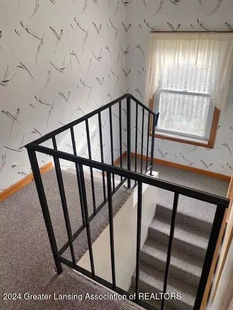 Entry Way - 11370 S Us 27, Dewitt, MI 48820 photo 1 of 1
