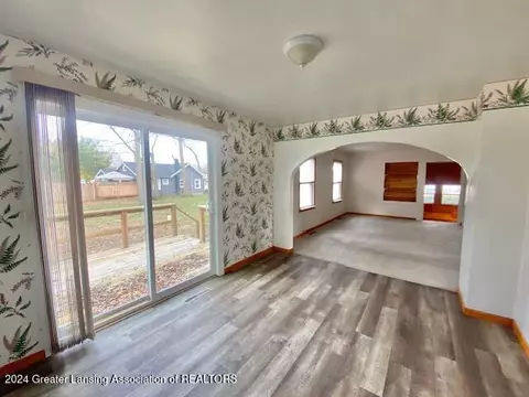 Living - 11370 S Us 27, Dewitt, MI 48820 photo 3 of 3