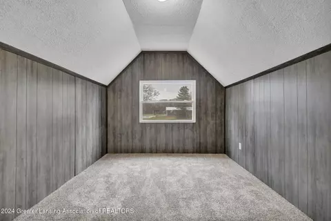 Bedroom - 11760 S Us 27, Dewitt, MI 48820 photo 4 of 4