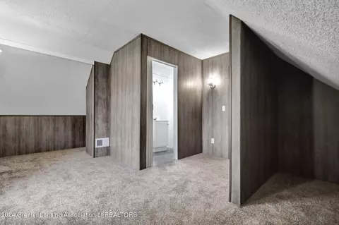 Entry Way - 11760 S Us 27, Dewitt, MI 48820 photo 1 of 1