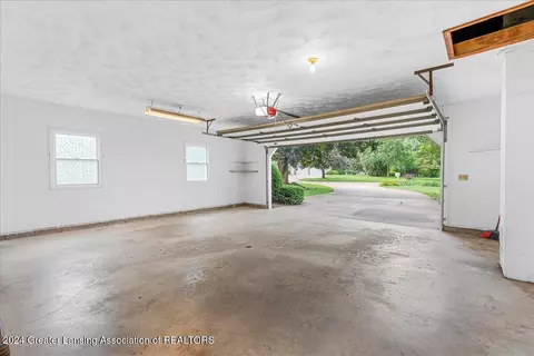 Undisclosed, Dimondale, MI 48821 photo 27