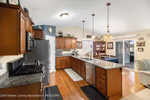 Kitchen - 1283 Evans St, Mason, MI 48854 photo 1 of 2
