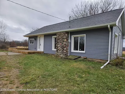 4641 Hogsback Rd, Eaton Rapids, MI 48827 photo 4