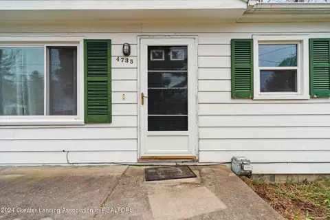 4735 Tolland Ave, Holt, MI 48842