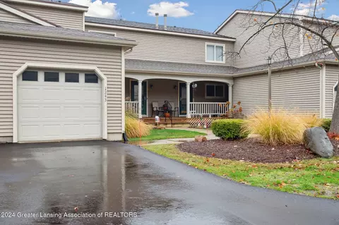 1243 Zimmer Pl, Williamston, MI 48895