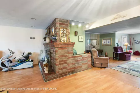 Other - 4327 Gladys Dr, Lansing, MI 48917 photo 2 of 20