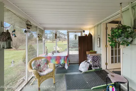Exterior - 4327 Gladys Dr, Lansing, MI 48917 photo 2 of 15