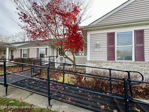 1132 Riverview Ct #3, Williamston, MI 48895 photo 2