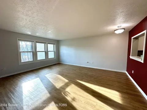 1132 Riverview Ct #3, Williamston, MI 48895 photo 4
