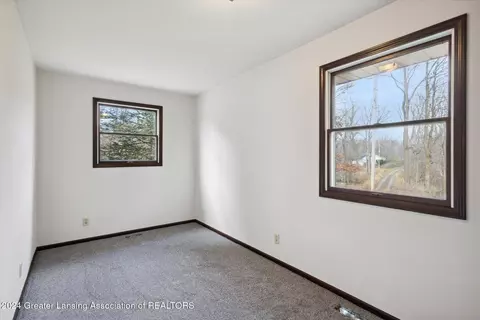 Bedroom - 7019 S Ainger Rd, Olivet, MI 49076 photo 7 of 8