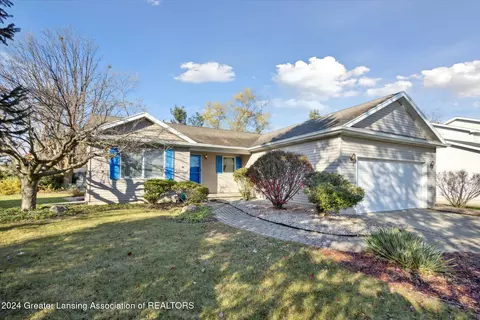 1116 Powderhorn, Lansing, MI 48917