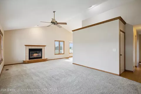 Living - 1787 Killarney Dr, Holt, MI 48842 photo 2 of 4