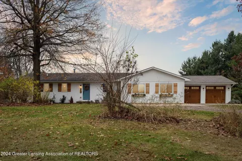 10582 Cutler Rd, Portland, MI 48875