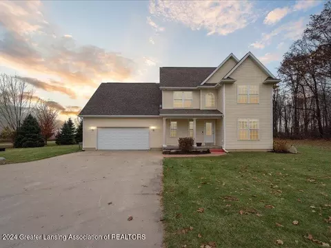 7741 E Clarksville Rd, Portland, MI 48875