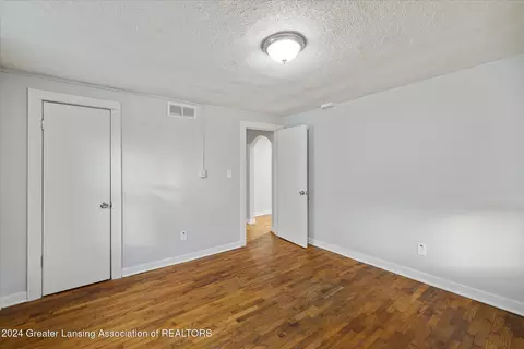 Other - 637 E Willard Ave, Lansing, MI 48910 photo 9 of 13
