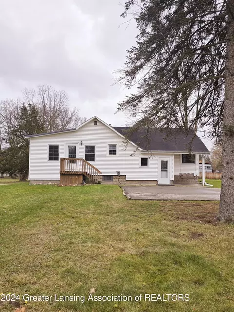 825 Brad St, Lansing, MI 48911
