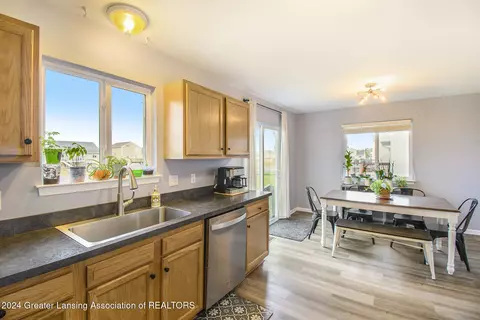 Kitchen - 252 Ware St, Mason, MI 48854 photo 2 of 2