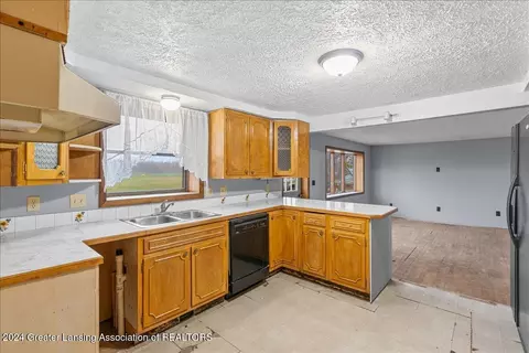 Kitchen - 347 Long St, Sunfield, MI 48890 photo 5 of 5