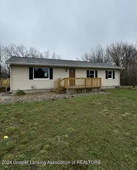 6720 Eaton Hwy, Sunfield, MI 48890