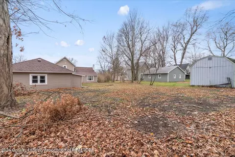 Exterior - 335 E Front St, Grand Ledge, MI 48837 photo 4 of 4