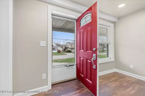 Entry Way - 335 E Front St, Grand Ledge, MI 48837 photo 1 of 5
