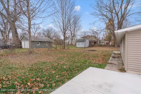 Exterior - 335 E Front St, Grand Ledge, MI 48837 photo 3 of 4
