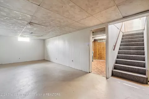 Other - 2532 Lafayette Ave, Lansing, MI 48906 photo 11 of 14