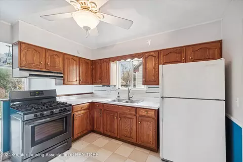 Kitchen - 2532 Lafayette Ave, Lansing, MI 48906 photo 1 of 2