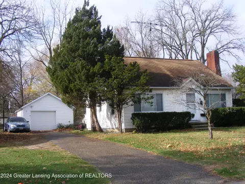 1110 S Main St, Eaton Rapids, MI 48827