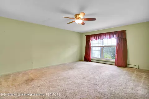 523 Red Cedar Blvd, Williamston, MI 48895 photo 14