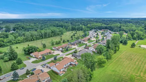 523 Red Cedar Blvd, Williamston, MI 48895 photo 33