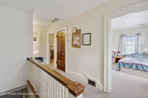 Entry Way - 109 S Wisner St, Jackson, MI 49203 photo 5 of 7