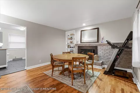 2280 Pine Tree Rd, Holt, MI 48842 photo 12