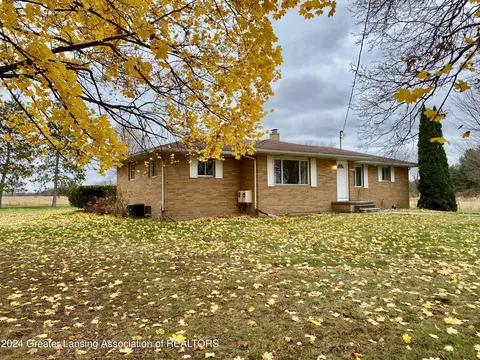 15321 Airport Rd, Dewitt, MI 48820 photo 2