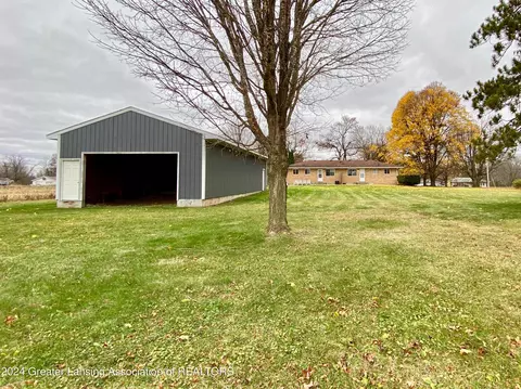 15321 Airport Rd, Dewitt, MI 48820 photo 3