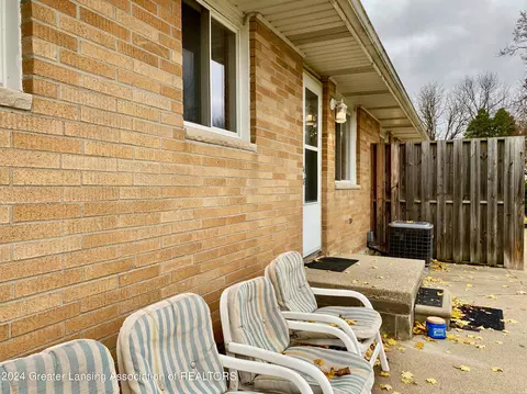 15321 Airport Rd, Dewitt, MI 48820 photo 23