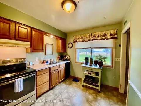 15321 Airport Rd, Dewitt, MI 48820 photo 26