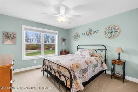 Bedroom - 14750 Robson Rd, Bath, MI 48808 photo 2 of 4
