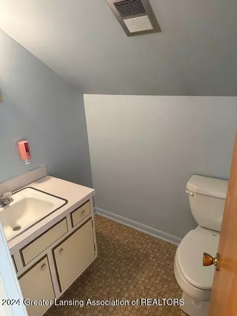 304 Elmshaven Dr, Lansing, MI 48917 photo 18