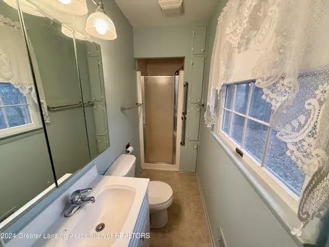 2103 Professor Ln, Lansing, MI 48917 photo 22