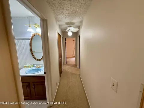 2103 Professor Ln, Lansing, MI 48917 photo 20