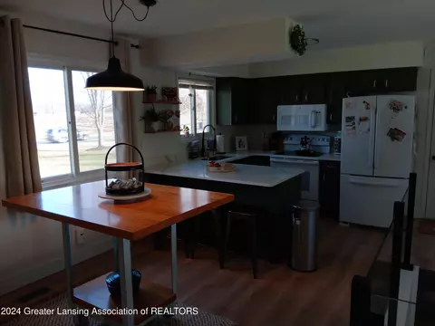 Kitchen - 100 E Haslett Rd, Haslett, MI 48840 photo 1 of 3